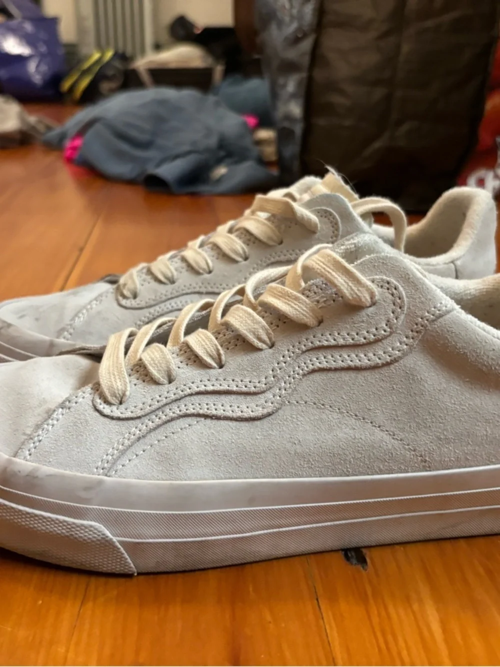 BRANDBLACK no-name suede Men's Low-Top LaceUp Sneakers in Cream 8.5 terry lining